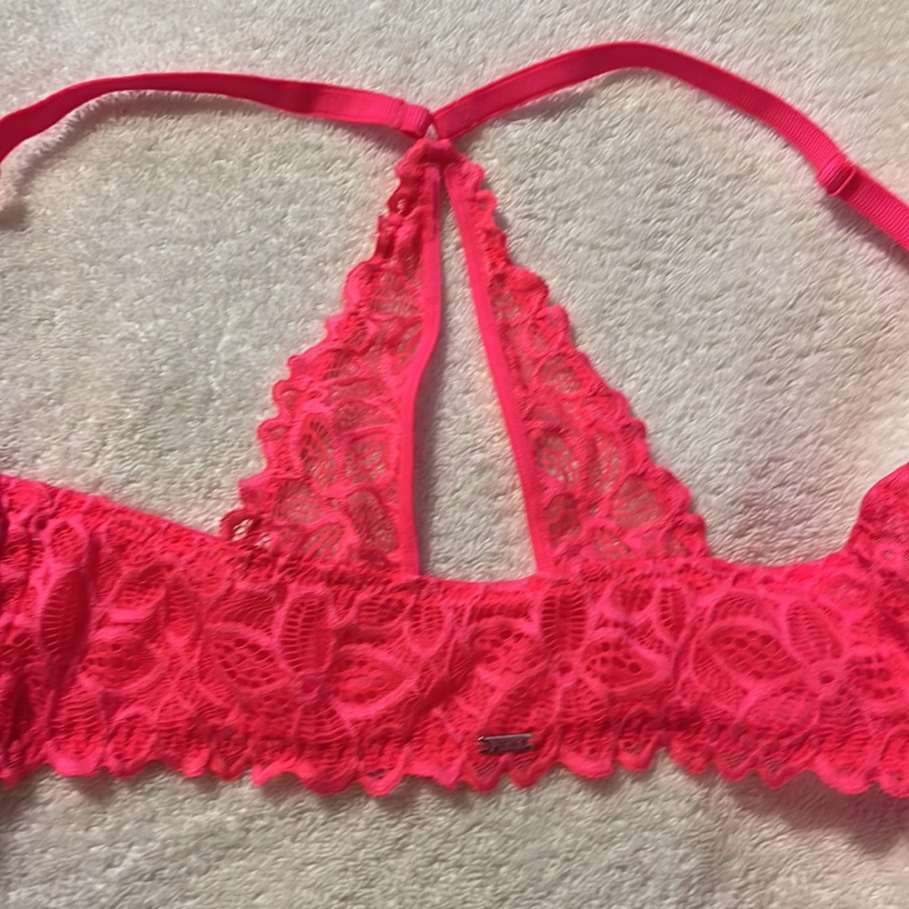 Victoria’s Secret racerback 34D hot pink, push-up front closure - Picture 6 of 6